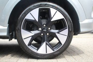 Voertuigafbeelding 3