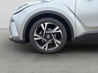 Voertuigafbeelding 8