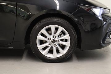 Voertuigafbeelding 8