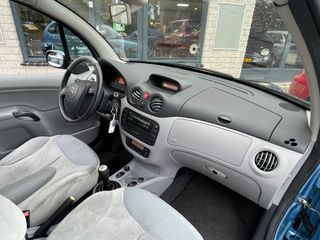 Voertuigafbeelding 23