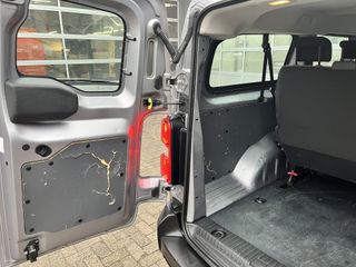 Voertuigafbeelding 14