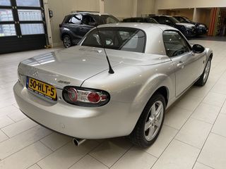 Voertuigafbeelding 10