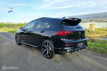 Voertuigafbeelding 2