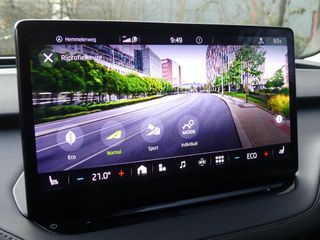 Voertuigafbeelding 16