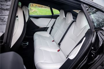 Voertuigafbeelding 23