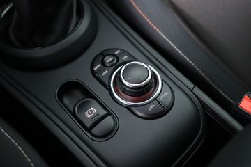 Voertuigafbeelding 32