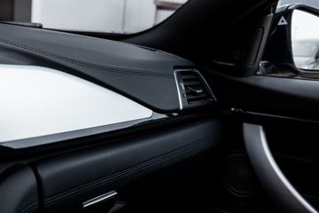 Voertuigafbeelding 44