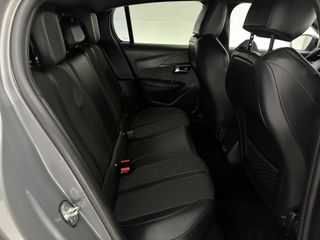 Voertuigafbeelding 38