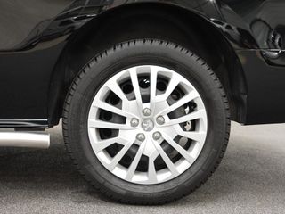 Voertuigafbeelding 4