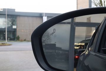 Voertuigafbeelding 38