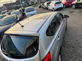 Voertuigafbeelding 11