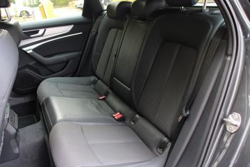 Voertuigafbeelding 37