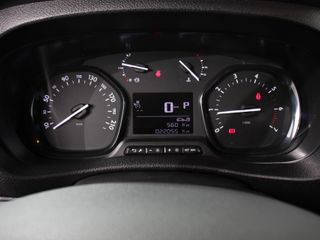 Voertuigafbeelding 12