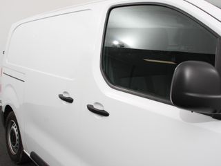 Voertuigafbeelding 21