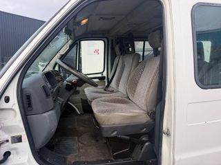 Voertuigafbeelding 10