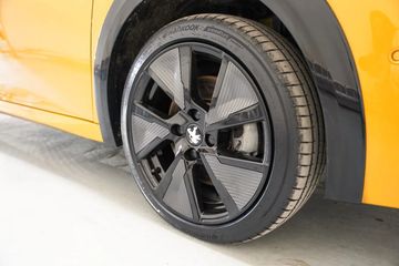 Voertuigafbeelding 32