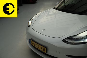 Voertuigafbeelding 1