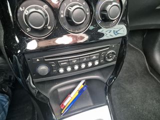 Voertuigafbeelding 6