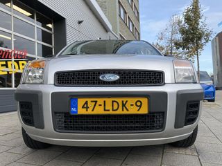 Voertuigafbeelding 12