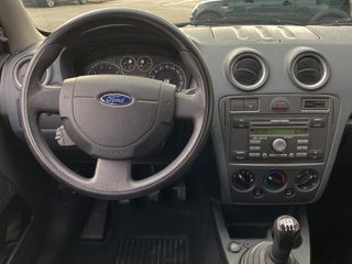 Voertuigafbeelding 26