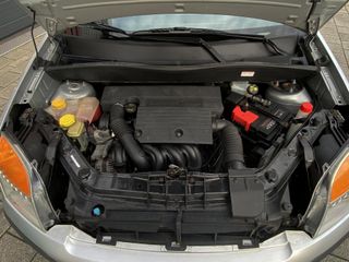 Voertuigafbeelding 38