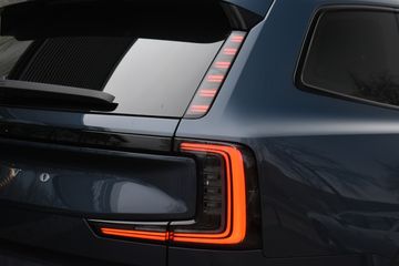 Voertuigafbeelding 16