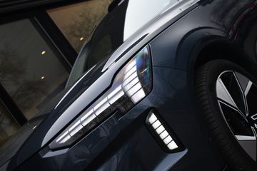 Voertuigafbeelding 7