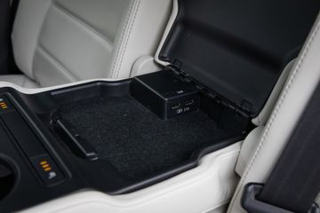 Voertuigafbeelding 17