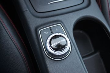 Voertuigafbeelding 25