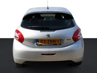 Voertuigafbeelding 6