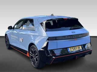 Voertuigafbeelding 2