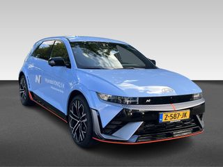 Voertuigafbeelding 4