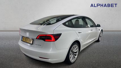 Voertuigafbeelding 4