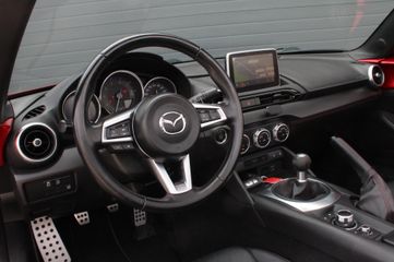 Voertuigafbeelding 12