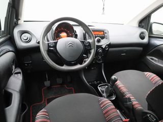 Voertuigafbeelding 6