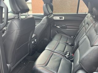 Voertuigafbeelding 8