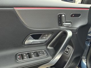 Voertuigafbeelding 38