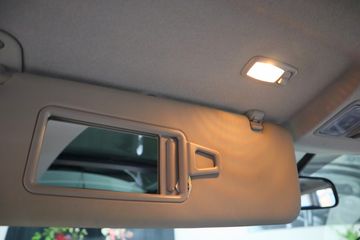 Voertuigafbeelding 14