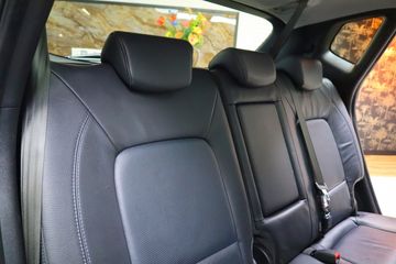 Voertuigafbeelding 34