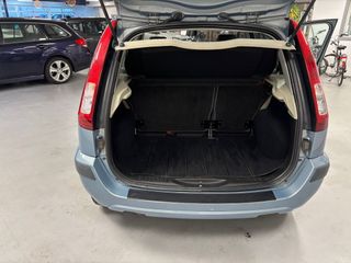 Voertuigafbeelding 6