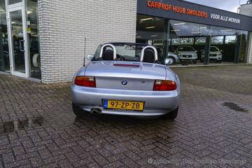 Voertuigafbeelding 8