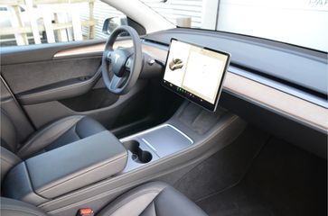 Voertuigafbeelding 10