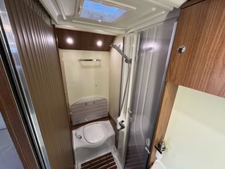 Voertuigafbeelding 16