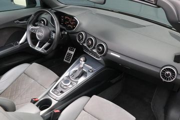 Voertuigafbeelding 17