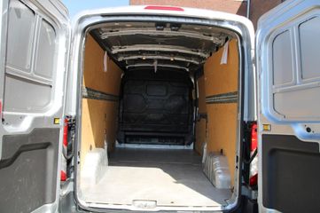 Voertuigafbeelding 6