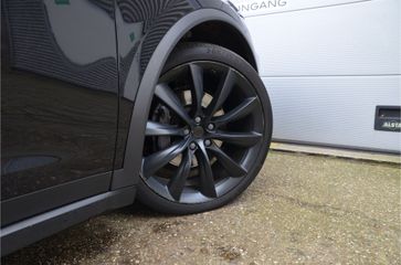 Voertuigafbeelding 3