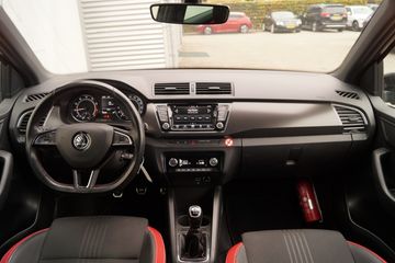 Voertuigafbeelding 9