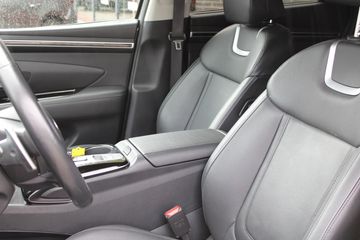 Voertuigafbeelding 8