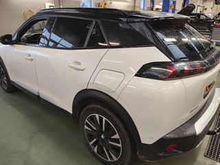 Voertuigafbeelding 3