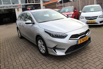 Voertuigafbeelding 6